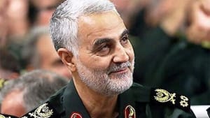 عکس سفر در زمان / «سردار سلیمانی» در 26 سالگی در عملیات آزادسازی خرمشهر / اوج جوانی هم کاریزماتیک بود