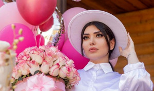 بیوگرافی نیلوفر بهبودی مدل چشم رنگی ایرانی+ عکسهای خصوصی