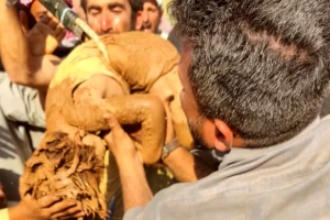 ببینید؛ نجات کودک سوری پس از ۱۶ ساعت گرفتار شدن در چاه ۵۰ متری