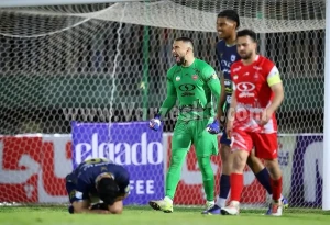 الجزایری بیحاشیه؛ بررسی عملکرد الکسیس گندوز در پرسپولیس