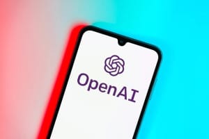 OpenAI ایده نمایش تبلیغات در ChatGPT را بررسی میکند