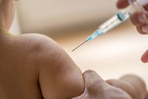ابتکار محقق ایرانی در آمریکا: ساخت واکسن HIV برای نوزادان که ایمنی چندساله ایجاد میکند